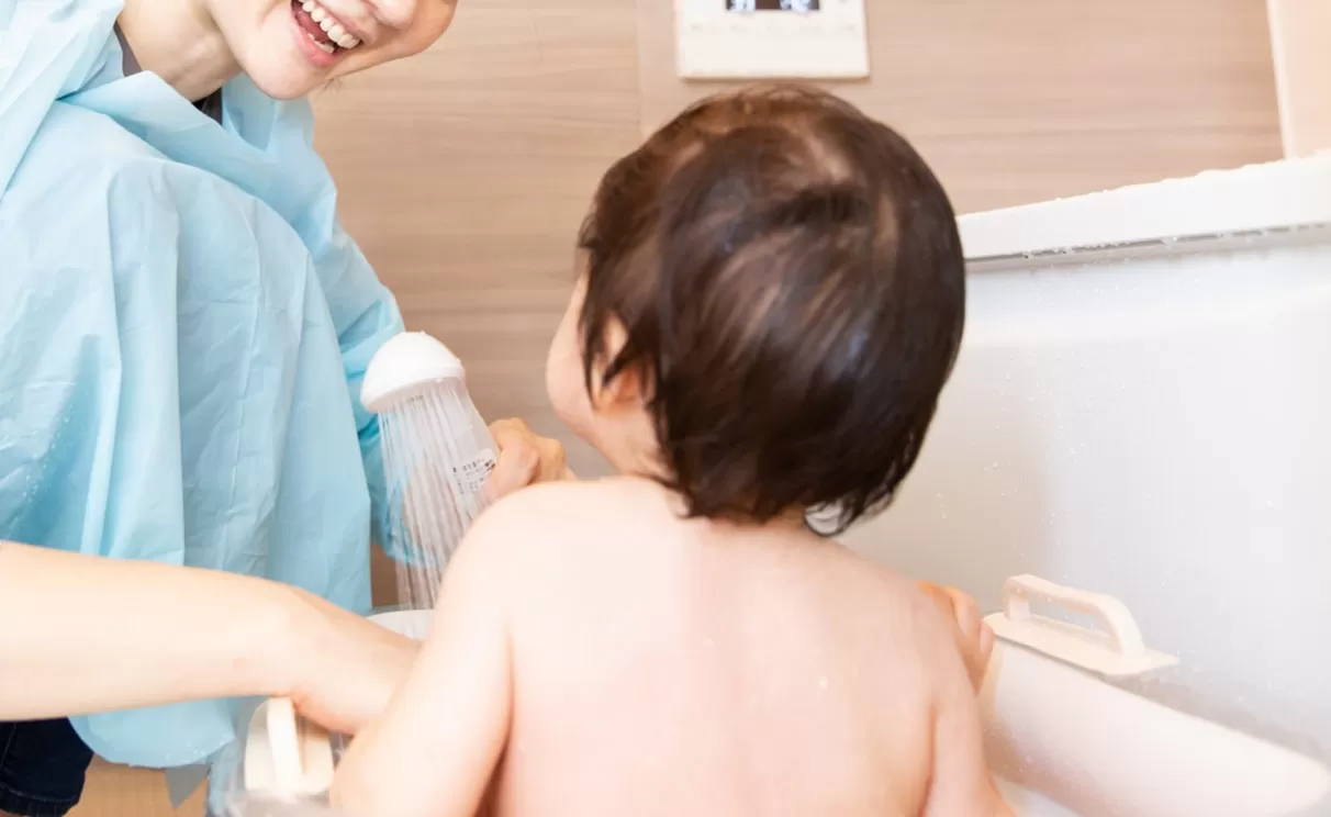 体重増加や発達が心配な赤ちゃん、皮膚ケアが必要な赤ちゃんとそのお母さんに